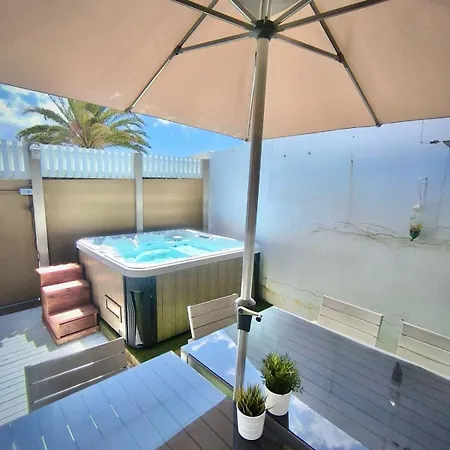 فيلة Sukka - Elegant - Community Pool Access *