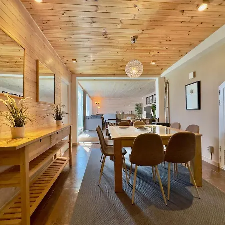 Sukka - Elegant - Community Pool Access Villa
