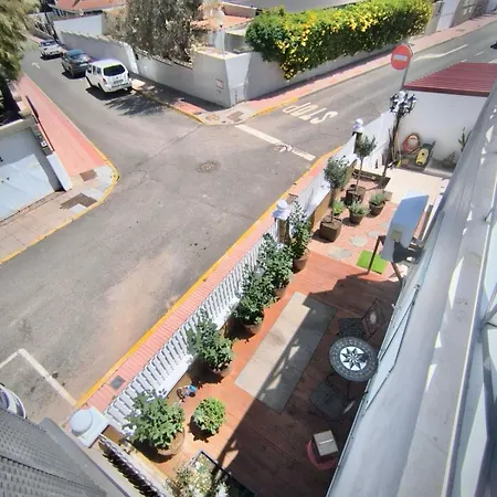 Sukka - Elegant - Community Pool Access *