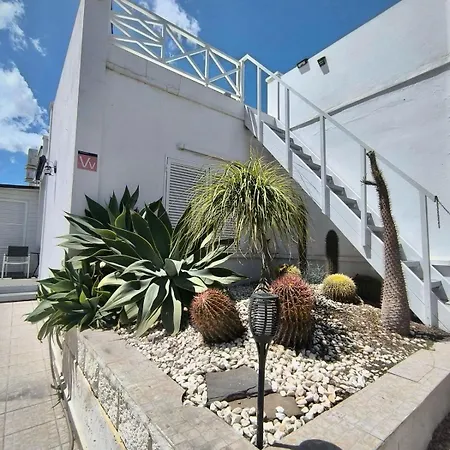 Sukka - Elegant - Community Pool Access Telde