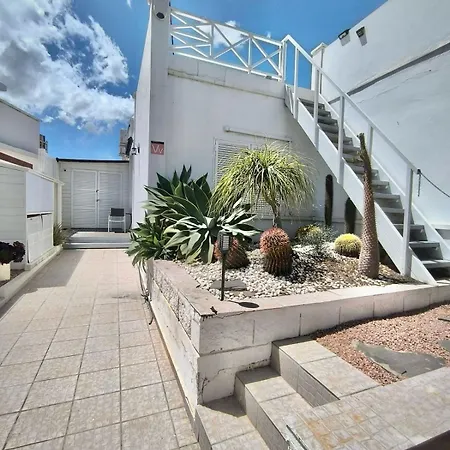 Sukka - Elegant - Community Pool Access Villa
